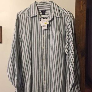 US Polo Assn men’s medium button down shirt